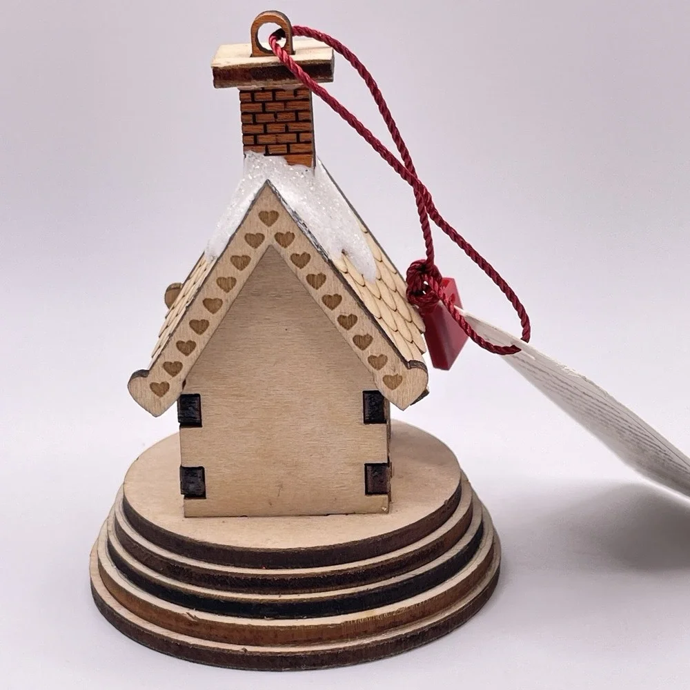 Ginger Cottages 2019 Snowy Gingerbread House Lighted Wooden Christmas Ornament‎